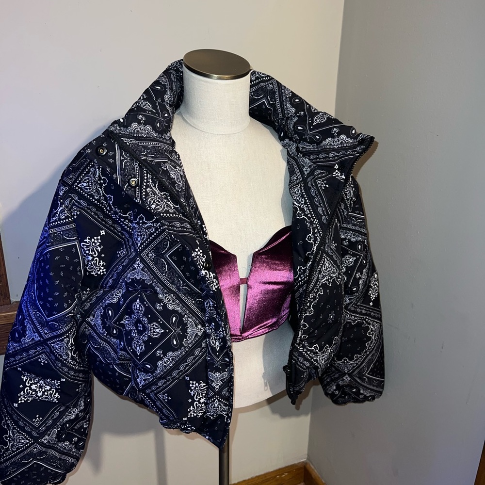 Jacket size Large - Picture 2 of 4
